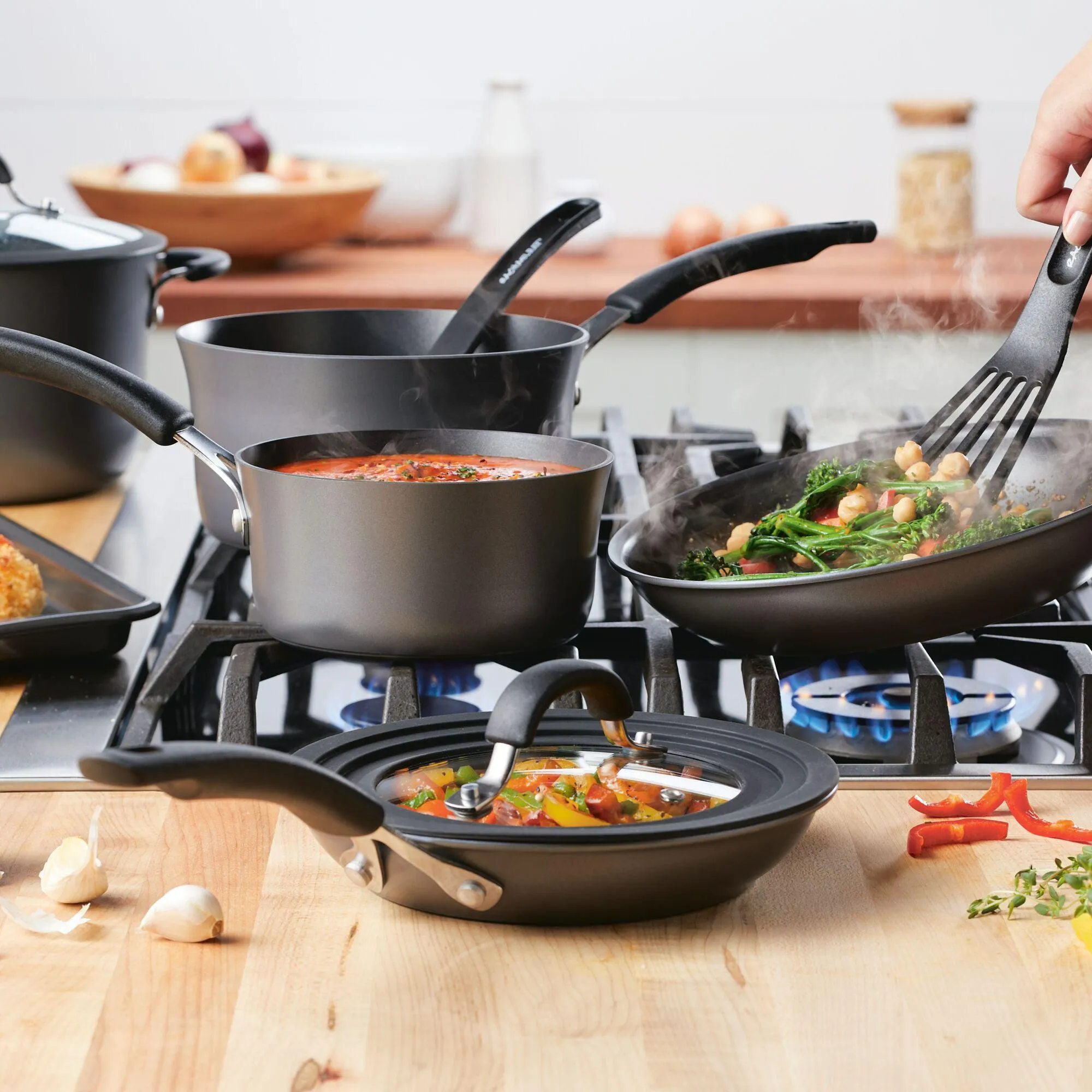 10-Piece Cook   Create Hard Anodized Nonstick Cookware Set