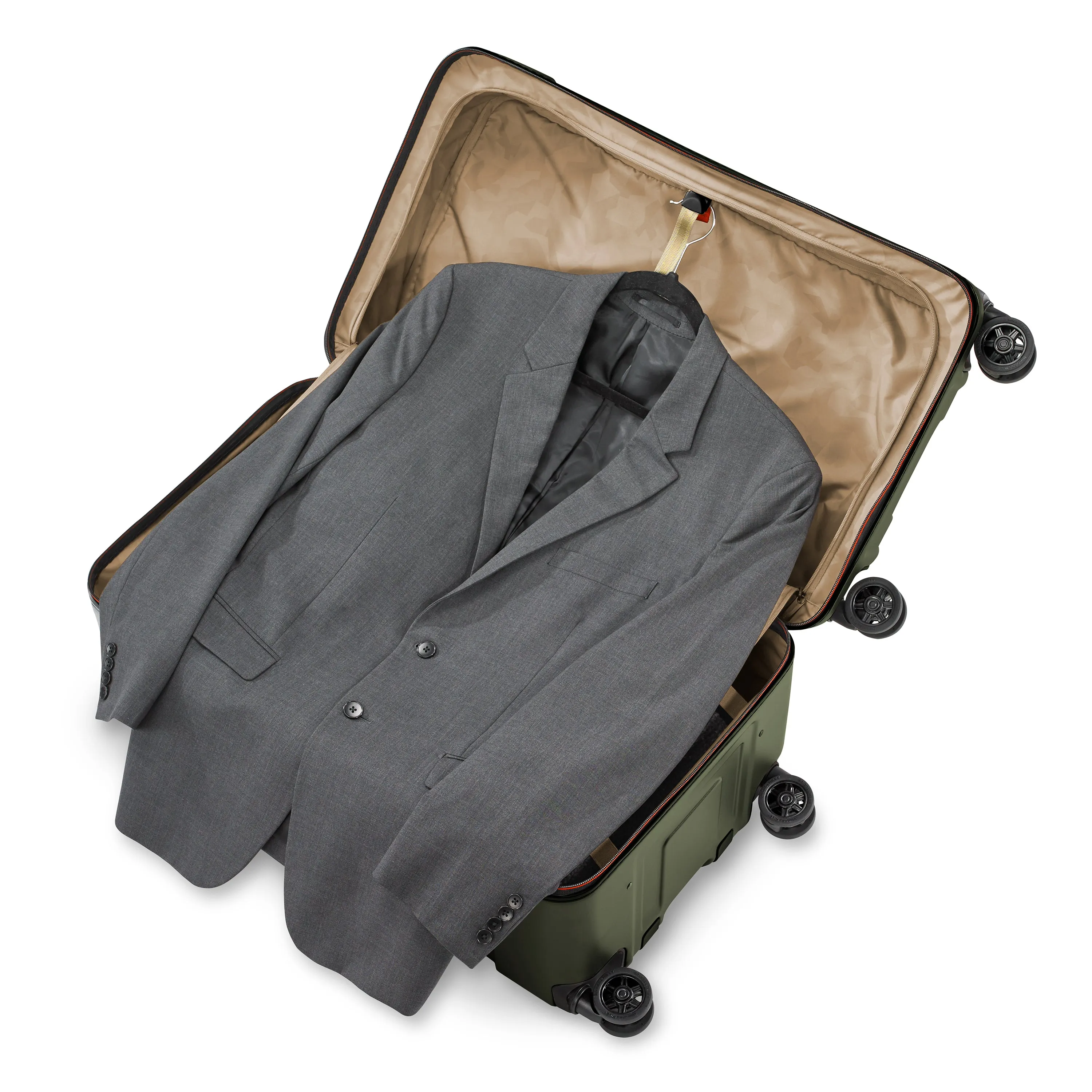 Briggs & Riley Torq 2.0 Medium Checked 28" Trunk 4-Wheel Medium Luggage