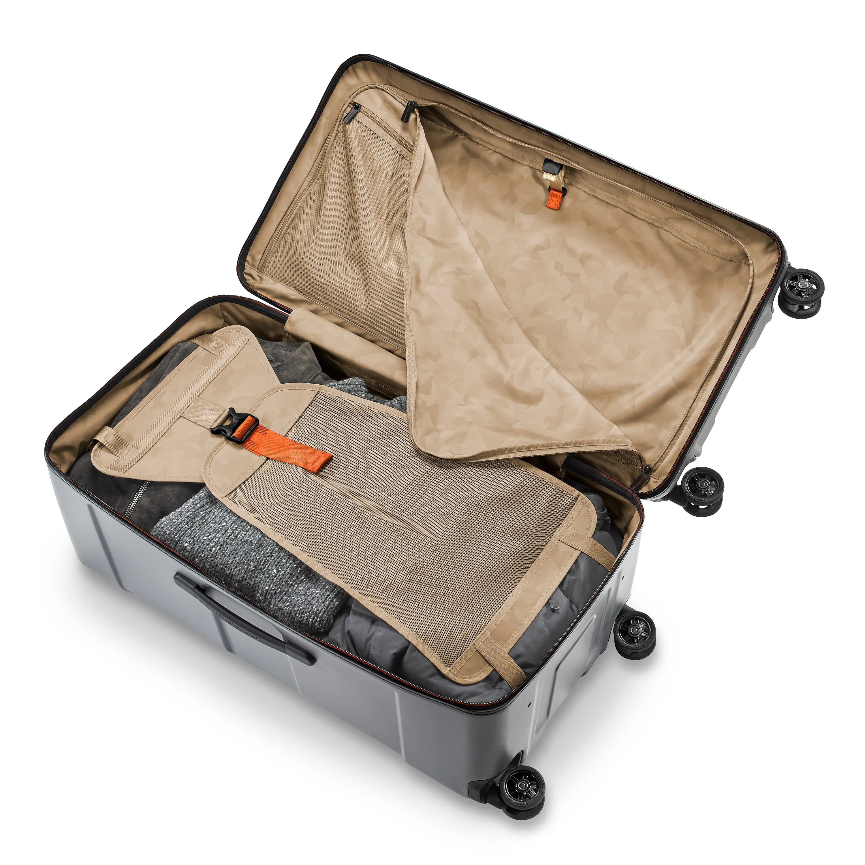 Briggs & Riley Torq 2.0 X-Large Checked 32" Trunk 4-Wheel Large Luggage