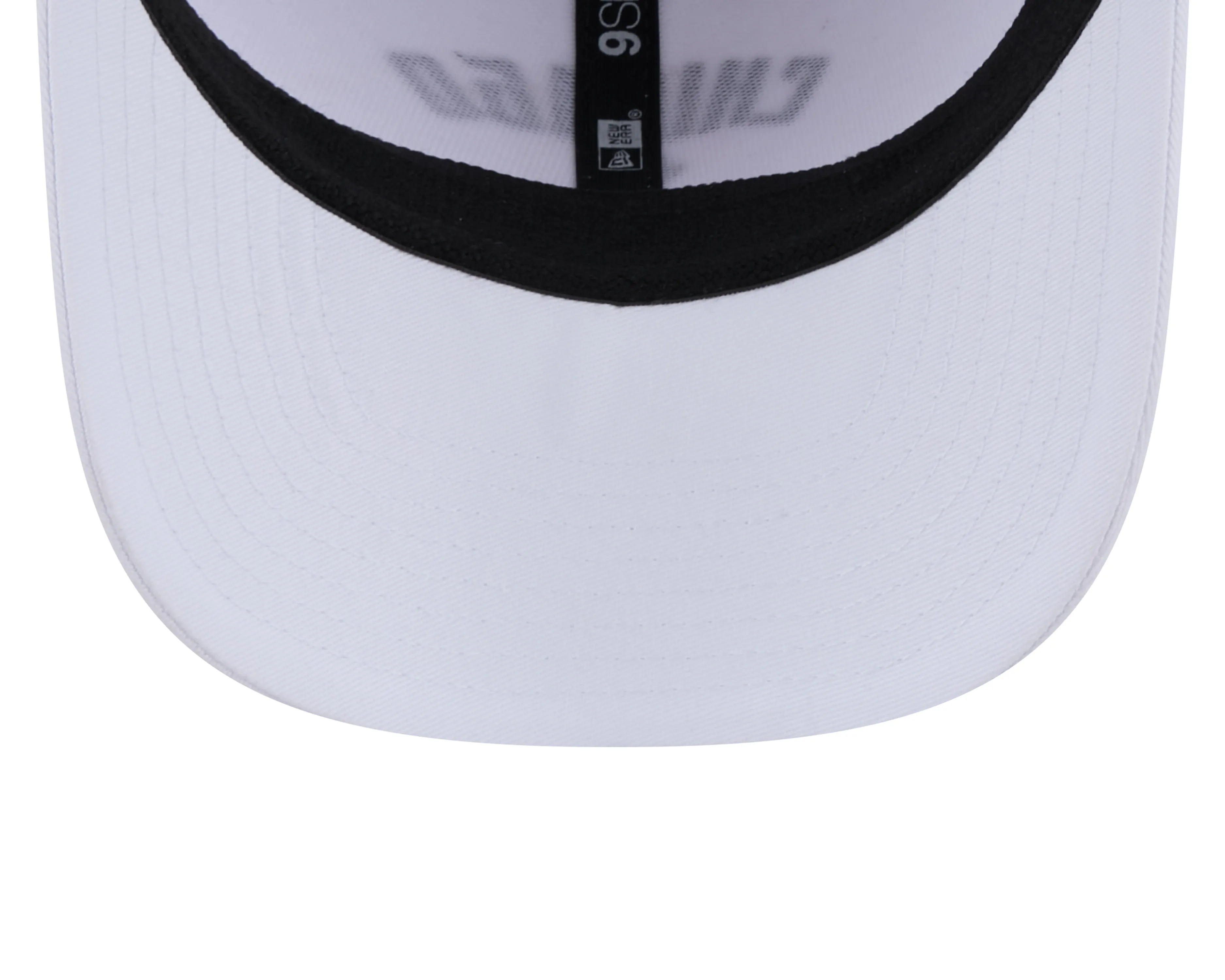 Chicago White Sox New Era White 9SEVENTY Team Adjustable Hat