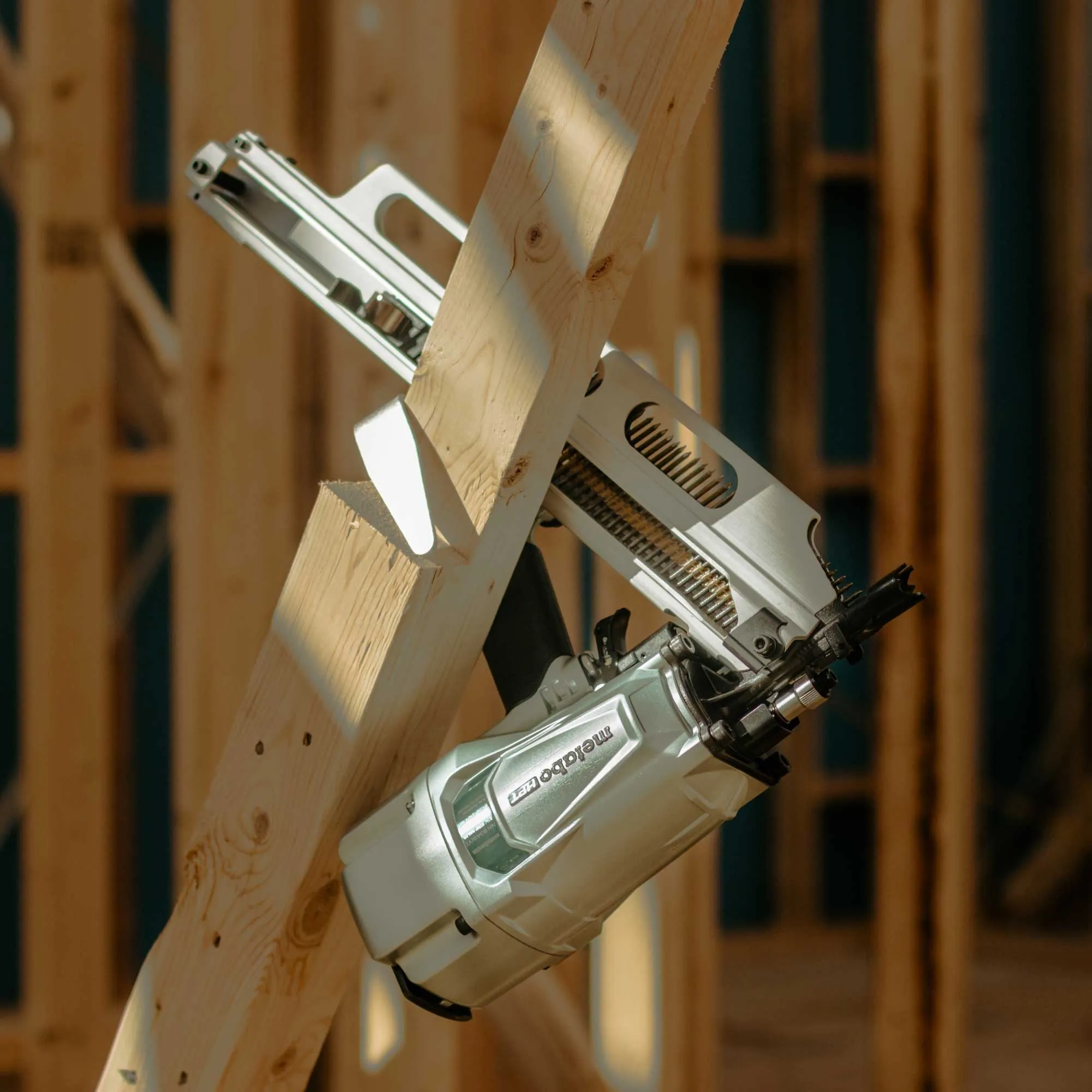 Metabo HPT NV45AB2 1-3/4" Pneumatic Coil Roofing Nailer Side Load Magazine