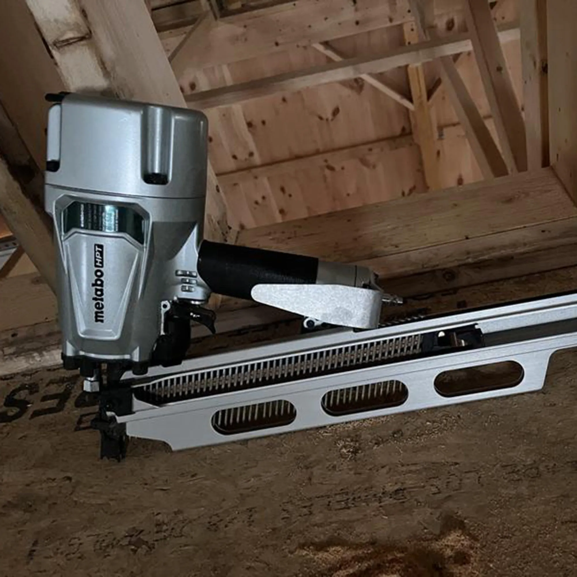 Metabo HPT NV45AB2 1-3/4" Pneumatic Coil Roofing Nailer Side Load Magazine