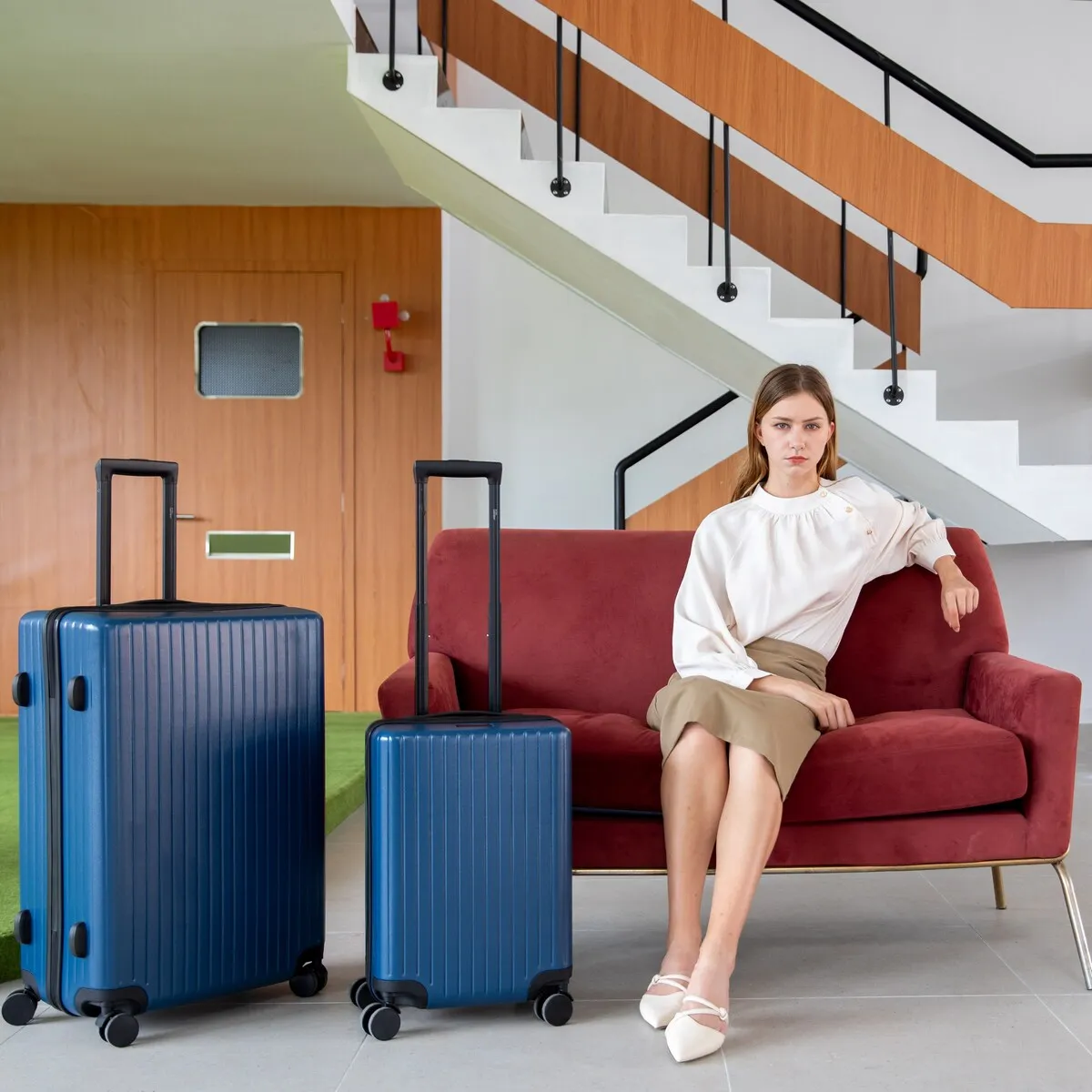 Miami CarryOn Ocean Polycarbonate 2 Piece Spinner Luggage Set