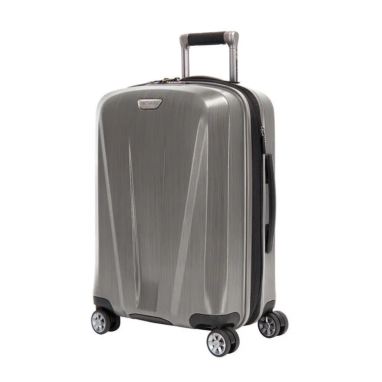 Ricardo Beverly Hills Rio Dell 21" 4-Wheel Carry-On Luggage