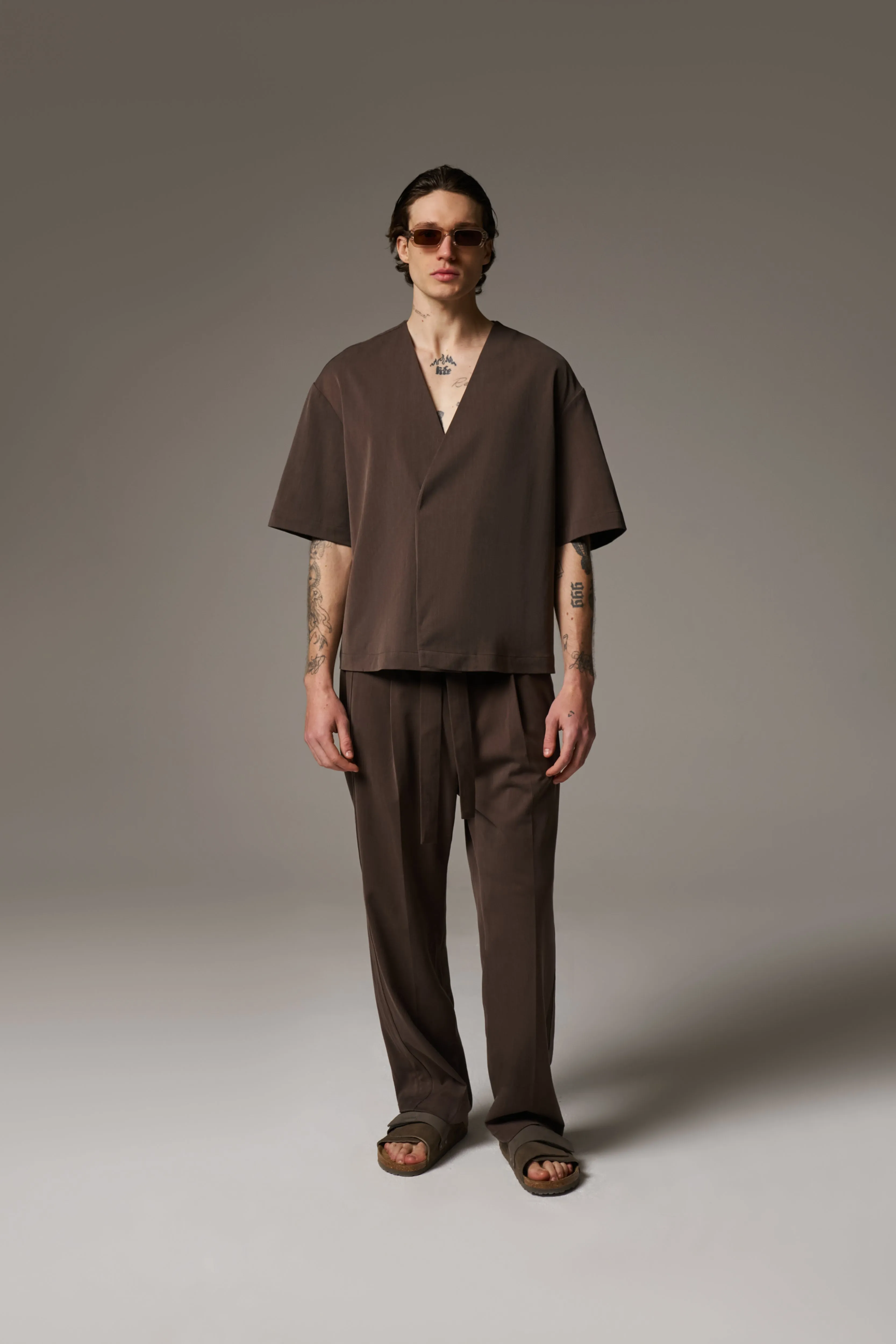 SMART WOVEN SHIRT - BROWN