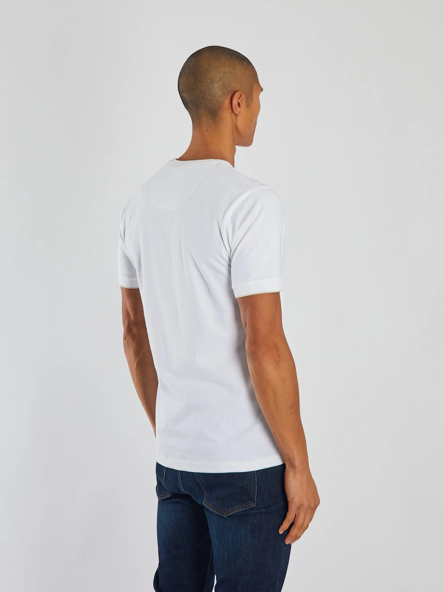 Taha Tee Dove White