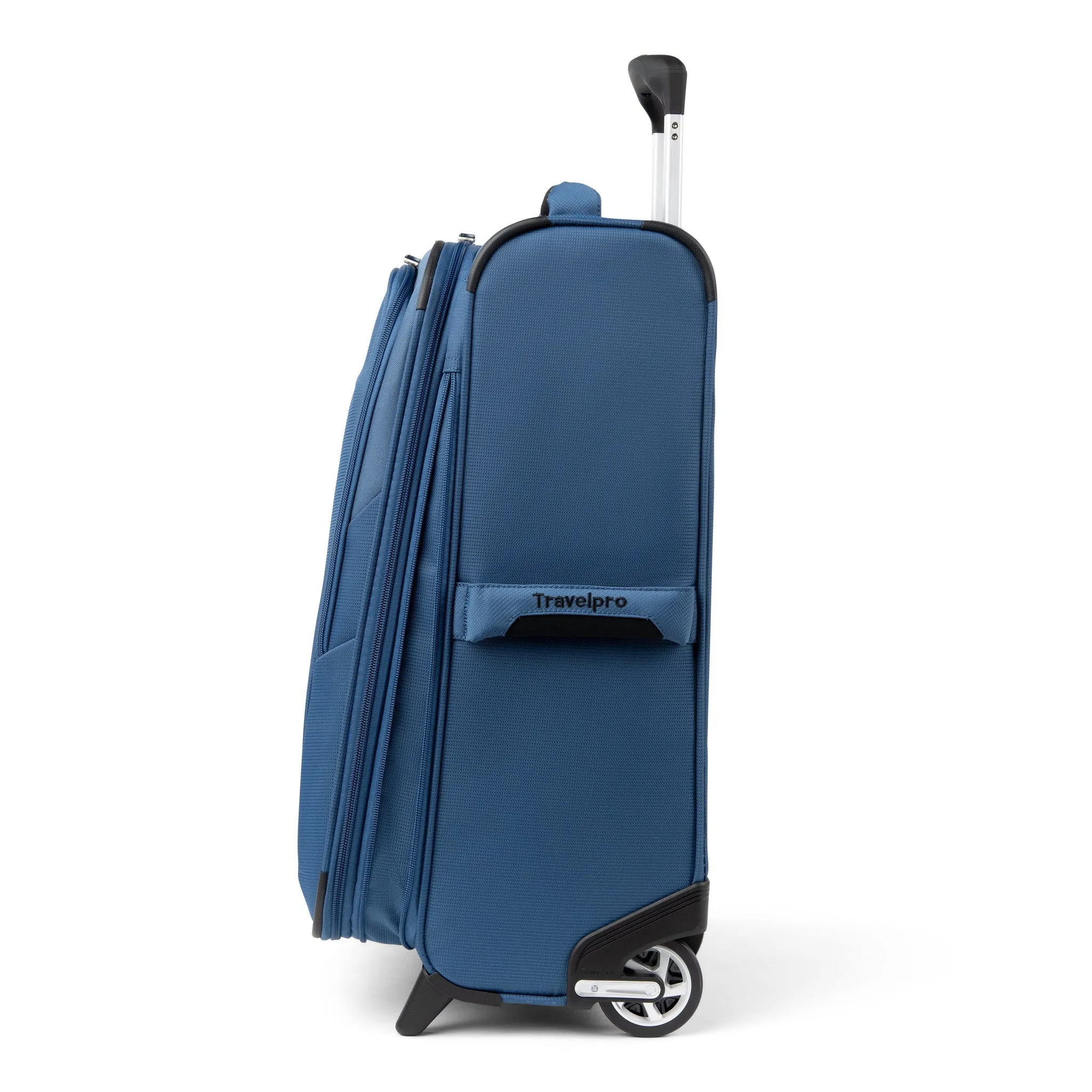 Travelpro Maxlite 5 Lightweight 22" Expandable Carry-On Rollaboard (2-Wheeled)