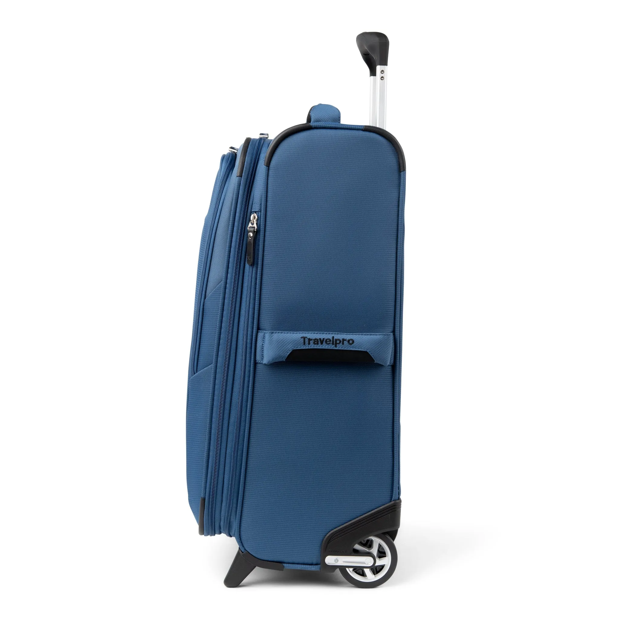 Travelpro Maxlite 5 Lightweight 22" Expandable Carry-On Rollaboard (2-Wheeled)