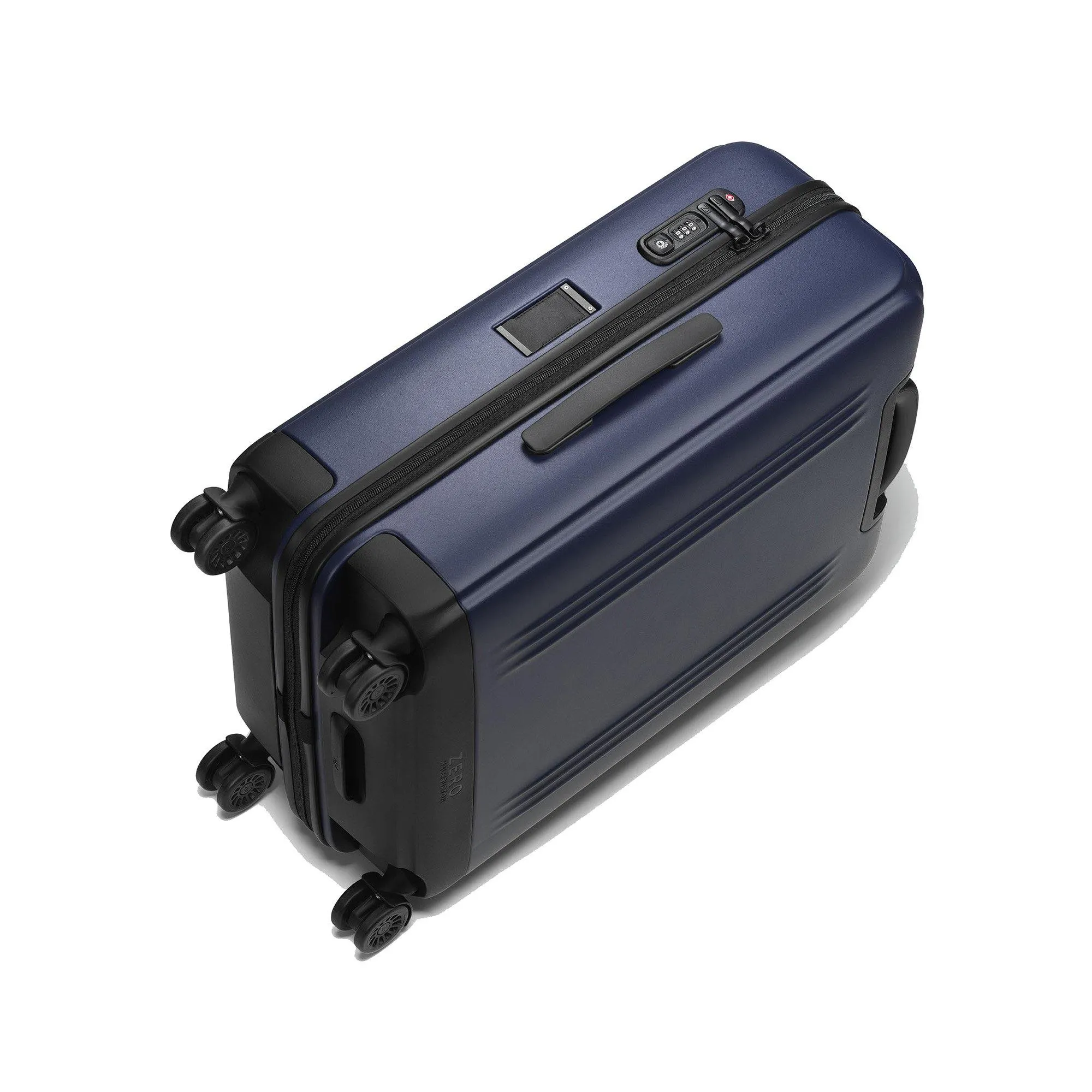 ZERO Halliburton Edge Lightweight Polycarbonate Travel Case Medium Travel Case