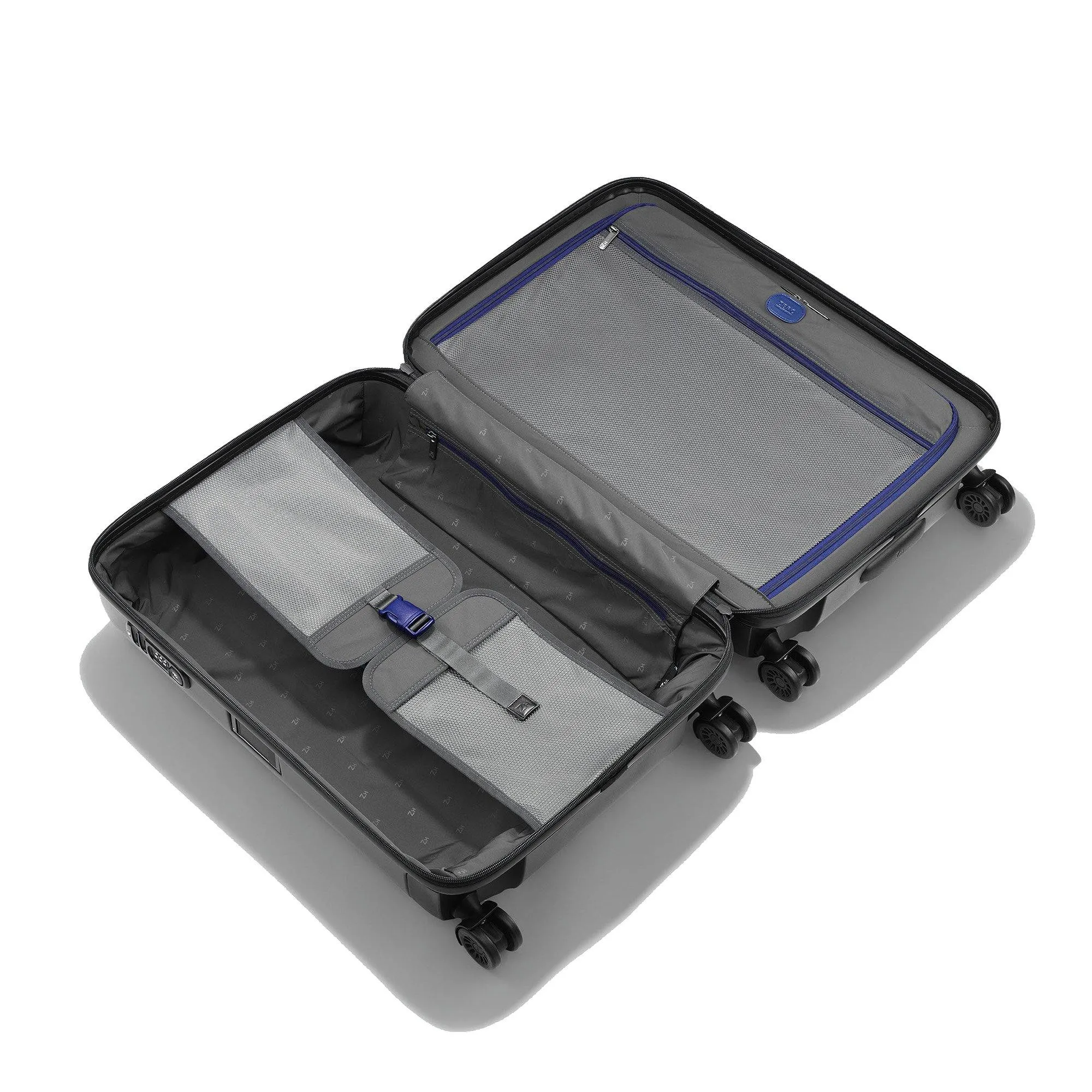 ZERO Halliburton Edge Lightweight Polycarbonate Travel Case Medium Travel Case